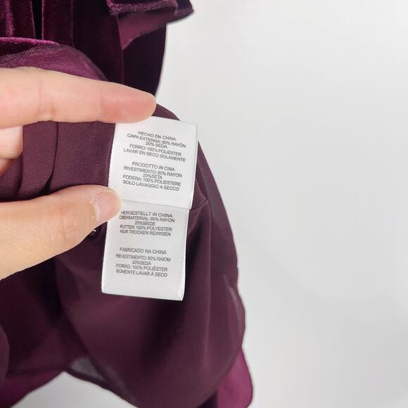 Joie Medium M Red Adorlee Cold Shoulder Velvet Flutter Sleeve Top Short Sleeve - Picture 7 of 7